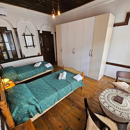 Guest House Panorama เบราท ภายนอก รูปภาพ