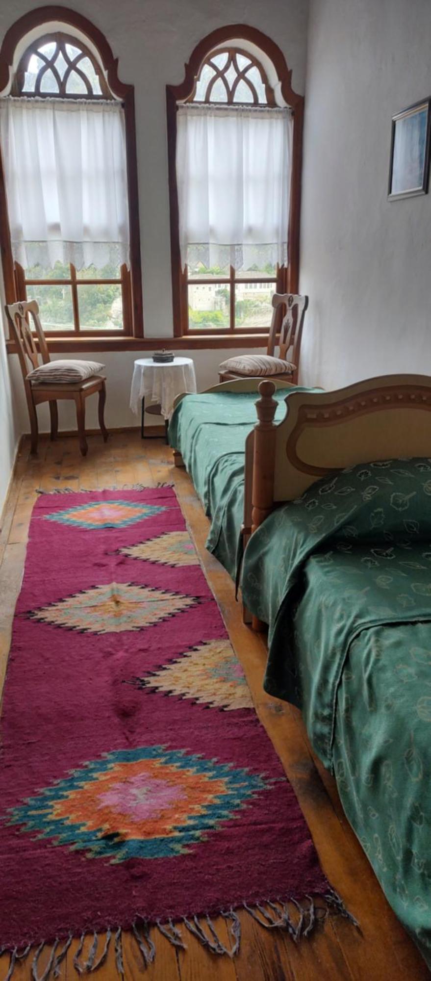 Guest House Panorama เบราท ภายนอก รูปภาพ
