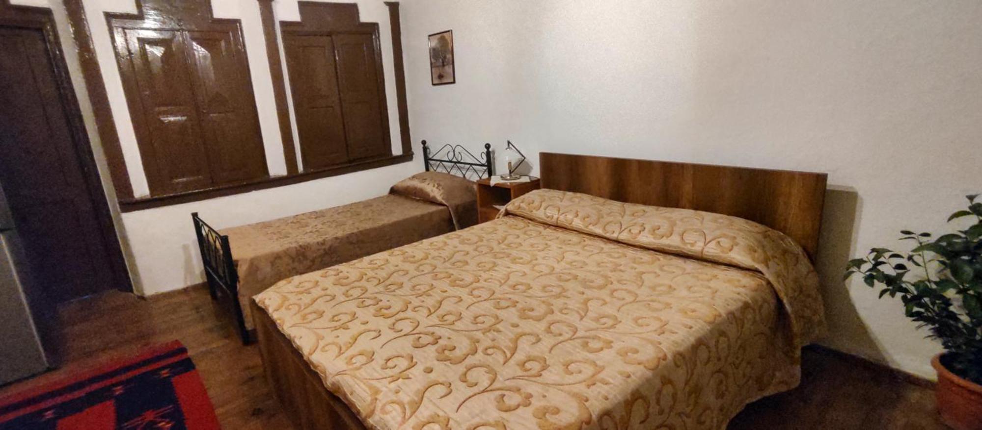 Guest House Panorama เบราท ภายนอก รูปภาพ