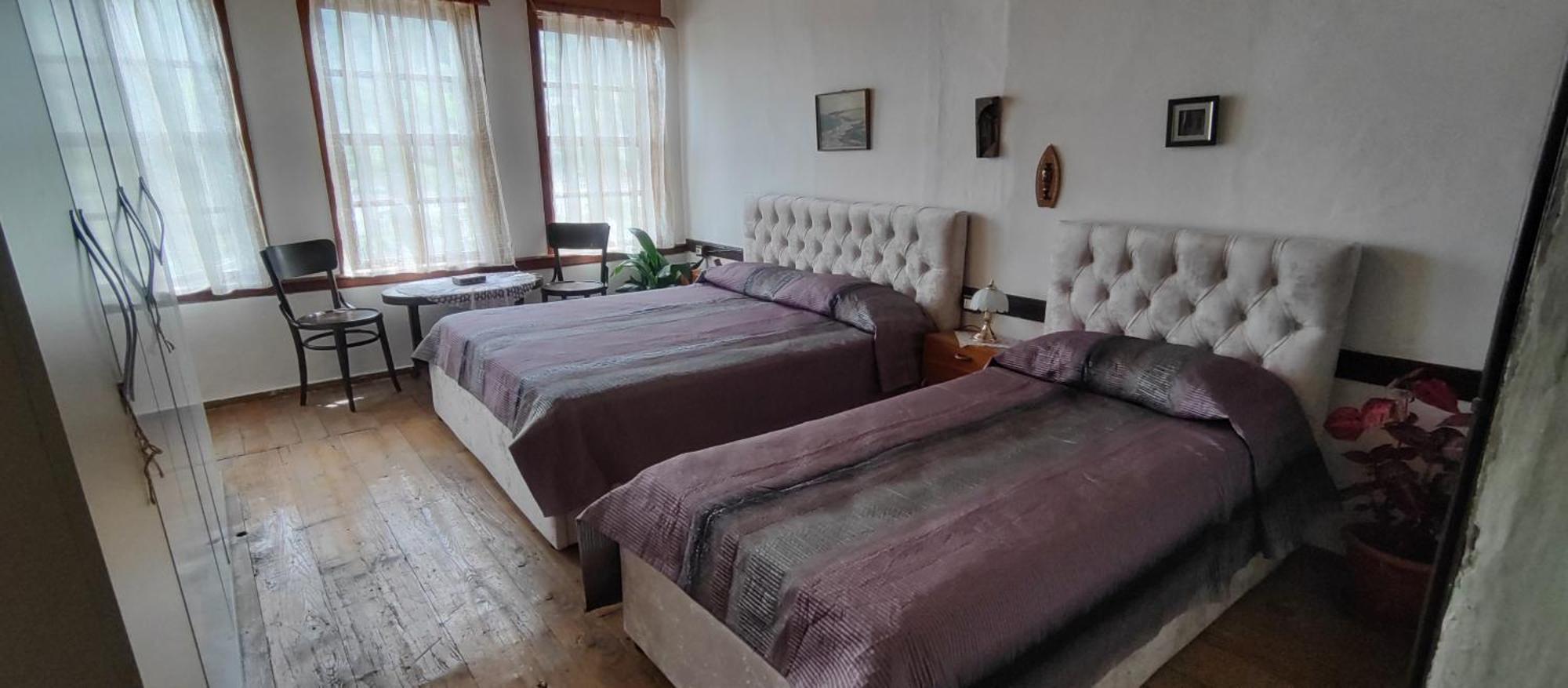 Guest House Panorama เบราท ภายนอก รูปภาพ
